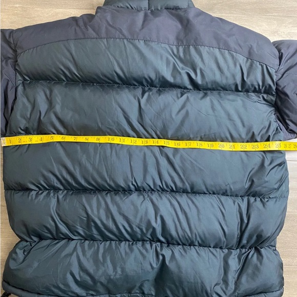 Mountain Hardwear Down Jacket - Picture 7 of 9